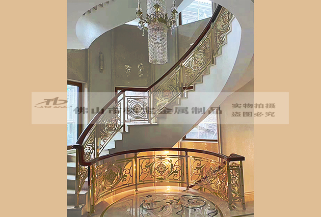 佛山梯宝厂家定制的铜铝艺镀金雕刻楼梯扶手护栏