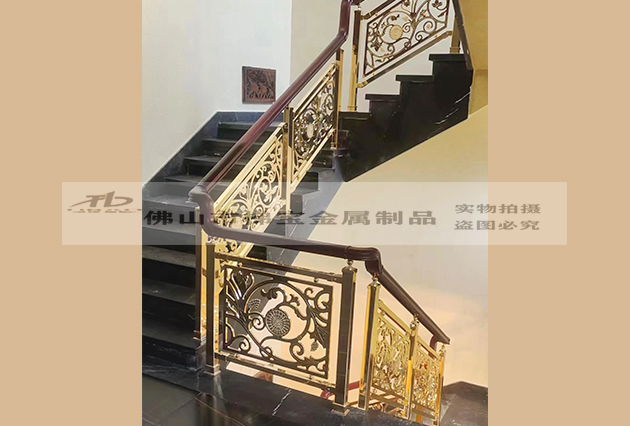 佛山市梯宝金属定制铜铝艺镀金楼梯扶手护栏效果
